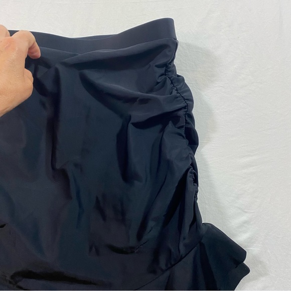 Swim Skirt Women’s Large High Waist Black Shirred sides Panty lined swimsuit - Picture 3 of 8